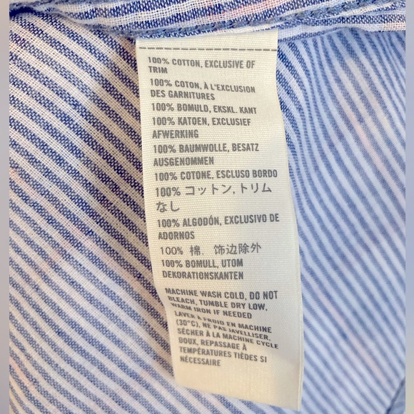 Hollister Blue and White Plaid Button Up Shirt Women’s Size Small - Picture 3 of 5